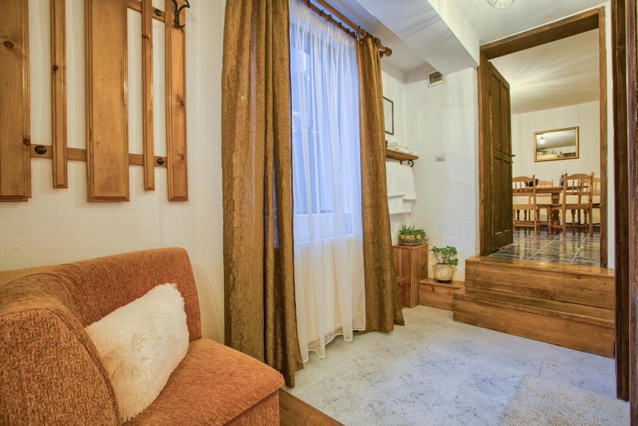 4- Bdr House Monument Of Culture & Architecture By Flat Mаnager Apartamento Bansko Exterior foto
